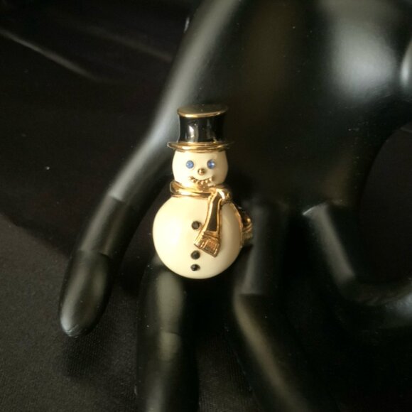 Snowman Pin Brooch Enamel Rhinestone Gold-Plated Signed Monet Holiday Jewelry - Picture 2 of 9